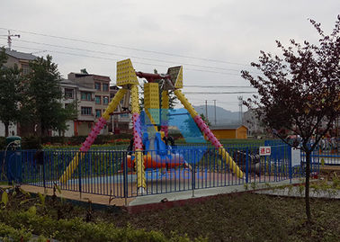 Trung Quốc Big Thrilling Kids Ride Ride / Mini Pendulum Hammer cho Công viên giải trí nhà máy sản xuất